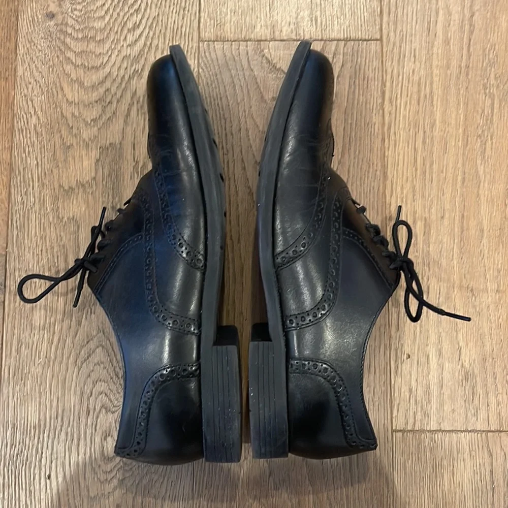 Cole Haan Black Leather Oxfords 10.5M